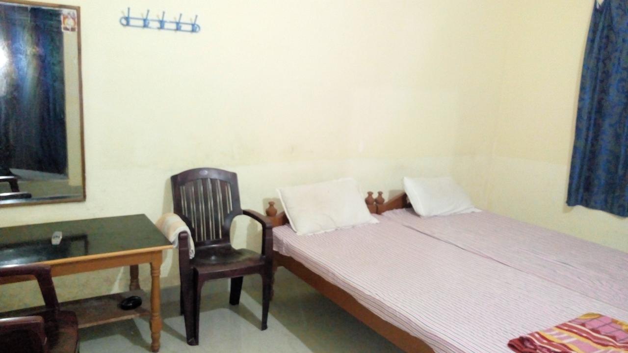 Sunrise Guest House 부바네스 외부 사진